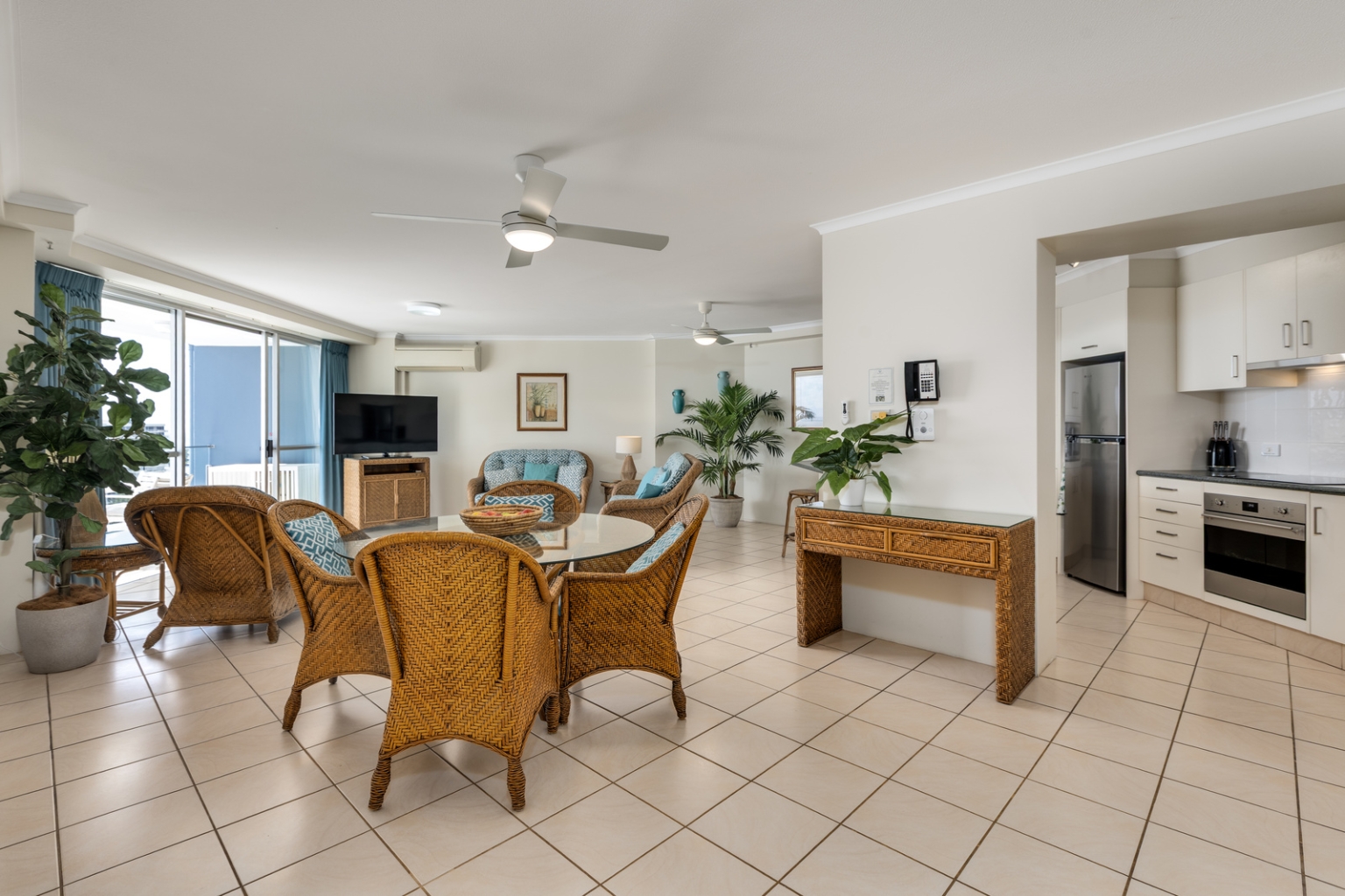 Unit 82 Ocean Plaza - Wayne Bisgrove